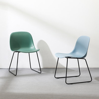 Chaise de salle à manger minimaliste moderne, chaise à dossier, chaise de restaurant, chaise de maquillage, chaise en plastique, chaise de négociation