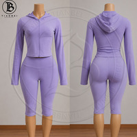 2026 Logo Kustom Y2k Pakaian Wanita Dasar Setelan Dua Potong Tracksuit Bodycon Jaket Berkerudung dengan Lubang Ibu Jari Set Legging untuk Wanita