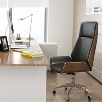 Chaise de bureau en cuir Nordic Joy, blanche, moderne, minimaliste, pivotante, avec accoudoirs et structure en bois, pour réunions à domicile, modèle MR-04A