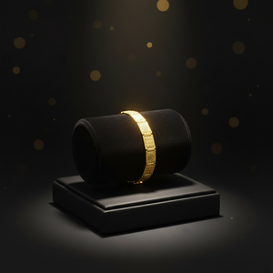 Pulsera para Hombre de Oro Amarillo de 22K, Joyería Tradicional y Moderna, Pulsera para Hombre con Eslabones Cuadrados de Diseño y Acabado Premium - Product Image 2