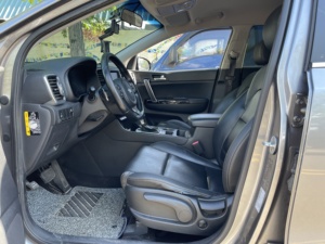 Sportage 2016, conduite à gauche, diesel, SUV, voiture d'occasion coréenne, export, automatique, 5 places, toit ouvrant panoramique, ville, tout-terrain - Product Image 5