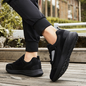 Chaussures de marche pour hommes et femmes, bout rond, tige en maille respirante, semelle extérieure en caoutchouc, couleur unie, textile, légères et confortables, printemps - Product Image 3