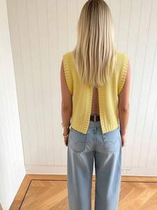 Quality Yellow Textured Knit Vest for Street Outing Daily Shopping High Elasticity Sleeveless Stylish Knitted <strong>Jumper</strong> - Product Image 3