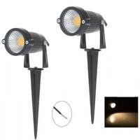 Projecteur LED à piquet pour jardin et sol, indice de protection IP65, lumière blanc chaud 3000K, 5W, construction en aluminium, compatible 110V/220V