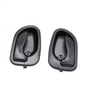 Manija Interior de Puerta 82610-02000 82620-02000 Izquierda/Derecha de Plástico Negro para Hyundai Atos 1997-2005 - Product Image 1