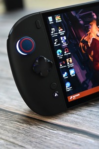 เครื่องเล่นเกมพกพา ONE X PLAYER Mini หน้าจอ OLED 8.8 นิ้ว 144Hz แบตเตอรี่ 85Wh พร้อม AI 3 in 1 แล็ปท็อป แท็บเล็ต พีซี One XPLayer X2 Mini หน้าจอ 8.8 นิ้ว 144Hz - Product Image 5