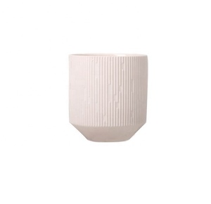 China Factory Engraved Logo <b>White</b> Luxury Matte Black Porcelain Candle Vessels Empty Ceramic Candle Jars Candle Containers - Product Image 1