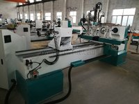 Tour à bois CNC 4 axes pour la sculpture et le tournage du bois