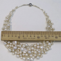 Nouveauté Collier en perles fait main Design Collier ras du cou en perles d'eau douce naturelles pour femmes et filles par Gift Party