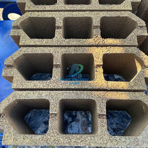 เครื่องทำบล็อกคอนกรีตแบบกึ่งอัตโนมัติ QT4-24 เครื่องทำบล็อกปูพื้น ราคาถูกจากจีนสำหรับแอฟริกา - Product Image 4