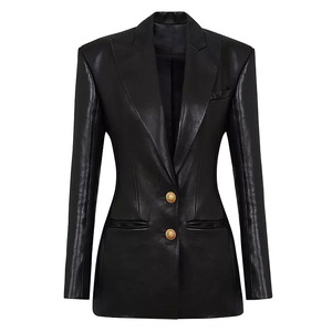 Giacca da donna corta <span class=keywords><strong>aderente</strong></span> all'ingrosso Boutique di alta qualità 2025 nuova pelle alla moda nera cappotti da donna - Product Image 5