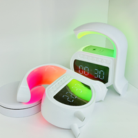 Jam Alarm Speaker BT pengisian daya nirkabel, pengeras suara ponsel nirkabel multifungsi, Subwoofer warna-warni RGB lampu LED 5W