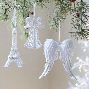 Fournitures <span class=keywords><strong>de</strong></span> décoration <span class=keywords><strong>de</strong></span> Noël <span class=keywords><strong>de</strong></span> qualité supérieure 2025 décoration d'arbre <span class=keywords><strong>de</strong></span> Noël floquée <span class=keywords><strong>de</strong></span> luxe avec figurine <span class=keywords><strong>de</strong></span> cerf pour décor <span class=keywords><strong>de</strong></span> vacances moderne - Product Image 2