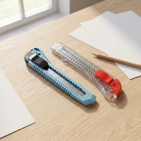 Cutter utilitaire, lame de 18 mm en plastique transparent et bleu clair antidérapant, outil de coupe manuel portable