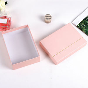 Carton rigide de luxe avec logo personnalisé avec boîte d'emballage de vêtements boîtes cadeaux haut <span class=keywords><strong>et</strong></span> bas pour vêtements pour femmes boîte en papier de deux pièces - Product Image 4