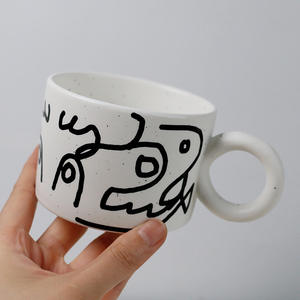 Lelyi INS Tasse en céramique d'art abstrait moderne Tasse à café de niche créative de grande valeur - Product Image 5
