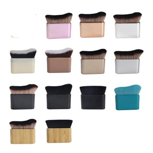Venta al por mayor logotipo personalizado base licuadora brocha de maquillaje mezcla base líquida autobronceado Kabuki cepillo para el cuerpo - Product Image 1