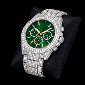 Reloj Cronógrafo con Esfera Verde y Diamantes, Reloj de Lujo con Incrustaciones de Diamantes, Reloj de Pulsera Completamente Incrustado, Accesorio de Joyería Premium - Product Image 1