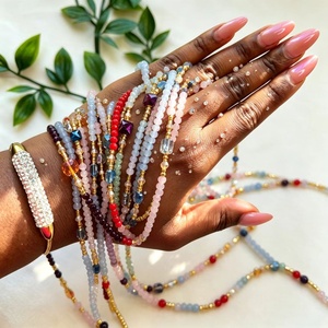 Catena per la vita africana con perline di vetro, catena per il corpo alla moda con farfalle colorate e cristalli per uso quotidiano - Product Image 2
