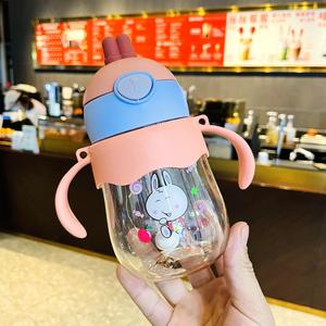 แก้วหัดดื่มสำหรับเด็ก แก้ว<span class=keywords><strong>นม</strong></span><span class=keywords><strong>เด็ก</strong></span>แบบพกพา พร้อมสายสะพา<span class=keywords><strong>ย</strong></span>สำหรับเด็กอนุบาล ใช้ได้สองแบบ ทำจากพลาสติก - Product Image 4