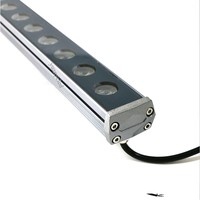 Barre LED RVB RVBw 50W 60W 75W avec pilote DALI intégré Dt6 Dt8, éclairage extérieur, lave-mur DMX