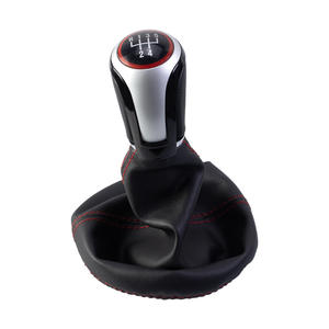 Poignée de levier de vitesses Volkswagen Golf 5 vitesses en cuir avec surpiqûres rouges, design ergonomique - Product Image 2