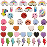 Warna-warni pelangi senyum hati Chenille bordir Patch kustom senyum pelangi pencahayaan hati handuk bordir besi di Patch