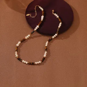Pendentif en acier inoxydable de style français avec coquille naturelle oeil de tigre luxe pierre naturelle perle d'eau douce collier ras du cou