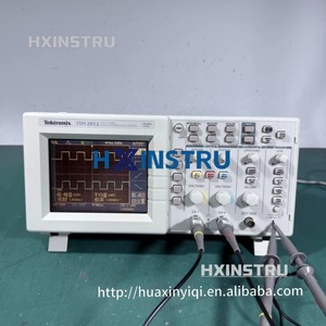 TDS2012C Tektronix 1ชิ้นออสซิลโลสโคป2Ch 100MHz สภาพมือสอง H - Product Image 2