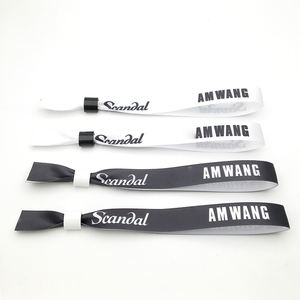 Muñequera deportiva de moda respetuosa con el medio ambiente promocional, pulseras de tela de poliéster tejidas para eventos con logotipo personalizado - Product Image 5