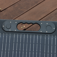 Chargeur de panneau solaire pliable à taux de conversion élevé 19.8V 150W mono intégré pour le camping