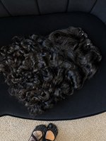 Оптовые поставки необработанных индийских волос от индийского поставщика: натуральные волосы Реми, оптовые поставки необработанных индийских волнистых кудрявых волос с сохраненной кутикулой от поставщика