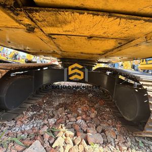 Nuevos Modelos en Venta, Excavadora Hidráulica Usada Komatsu PC200 de 20 Toneladas para Minería y Excavación - Product Image 6