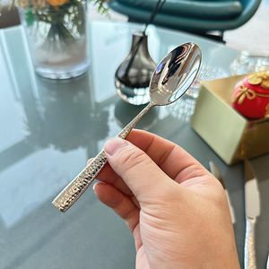 DF BC Juego de Cubiertos de Acero Inoxidable Martillado, Ecológico, Tenedor, Cuchillo y Cuchara para Bodas, Regalo de Navidad - Product Image 4