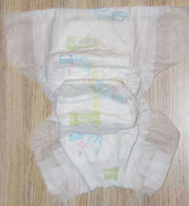 Pañal desechable de buena calidad, pañal de Grado B, Panal de Grado B, venta al por mayor, barato - Product Image 3