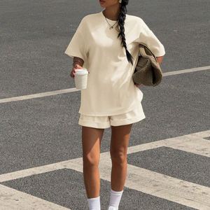 Ingrosso abbigliamento da casa per il tempo libero Set giornaliero Oversize ampia in maglia a maniche corte e pantaloncini con tasche da donna Set da salotto - Product Image 6