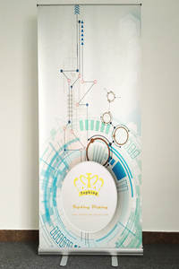 Support de bannière en aluminium robuste pour affichages de 80x200cm et 85x200cm, sans vacillations ni basculement, idéal pour les salons professionnels - Product Image 4