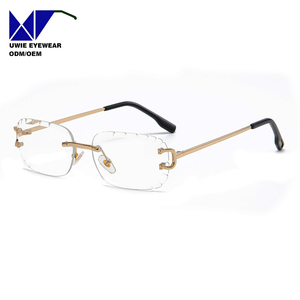 <span class=keywords><strong>Gafas</strong></span> de Sol Unisex con Logotipo Personalizado, Protección UV400, Montura Dorada Cuadrada Invertida, Estilo Urbano Moderno, Sin Montura, con Bordes Cortados - Product Image 5