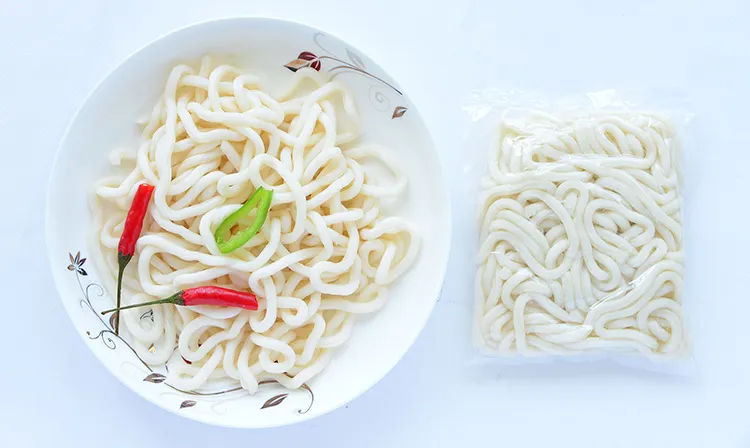 Spaghetti giapponesi semi-freschi BRC factory udon
