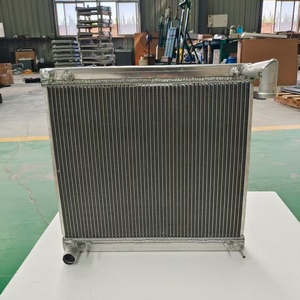 ผู้ผลิตหม้อน้ำรถบรรทุกหม้อน้ำอลูมิเนียมใหม่คุณภาพสูงสำหรับเครื่องยนต์เนื้อทราย Cummins EURO-5 OEM <span class=keywords><strong>jip</strong></span> 073.1301010-11 - Product Image 1