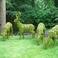 Grande sculpture de jardin en herbe artificielle, faite en Chine, avec cadre en fil de fer durable et plante verte de simulation