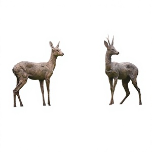 Décoration de jardin : Ensemble de cerfs en métal grandeur nature, finition bronze, sculpture artisanale de rennes et de fauves pour exposition au sol - Product Image 1