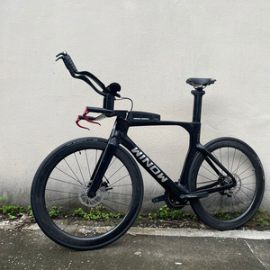 Vélo complet de triathlon Winowsports Carbon TT 22 vitesses à disque TT119 R7020 avec jeu de roues en fibre TT119 Vélo de triathlon en carbone TT119 - Product Image 6
