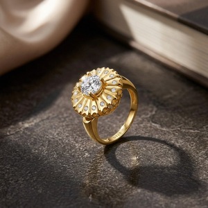 Anillo de cóctel de moissanita chapado en oro de 22 quilates y plata 925 para mujer, corte brillante redondo, diseño floral, engaste pavé, estilo romántico - Product Image 6