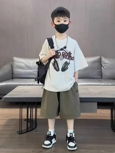 Ensemble de vêtements pour bébé garçon Yang 2 pièces, style dessin animé, été, décontracté, t-shirt à manches courtes + short, vêtements pour tout-petits, 95% polyester, en stock - Product Image 4