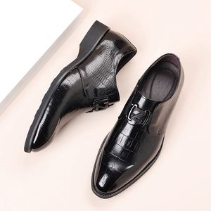 Chaussures habillées de luxe pour hommes en cuir métallisé avec doublure en cuir lisse, antidérapantes et respirantes, idéales pour les affaires et les mariages - Product Image 3