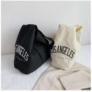 Sacs pour femmes <span class=keywords><strong>Sac</strong></span> a Main Femm a Bas Prix 2025 En Gros Pvc Designer Beach Branded Cheap Reusable Shopping Bags Heavy <span class=keywords><strong>Duty</strong></span> Totes - Product Image 2