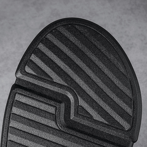 Vente en gros bon marché Pantoufles pour hommes Pantoufles antidérapantes pour l'intérieur et l'extérieur Chaussures de plage Sandales Tongs pour l'été et l'hiver - Product Image 4