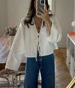 En promotion : Blouse femme en coton Y2K à nouer devant, manches évasées, col en V, style Coquette, décontractée, avec nœud à lacets, pour sorties - Product Image 6