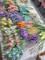 Vente en gros 2026, bouquet de roses et de lys en crochet fait main, 40 cm, fleurs artificielles en gros pour la Saint-Valentin, la fête des mères